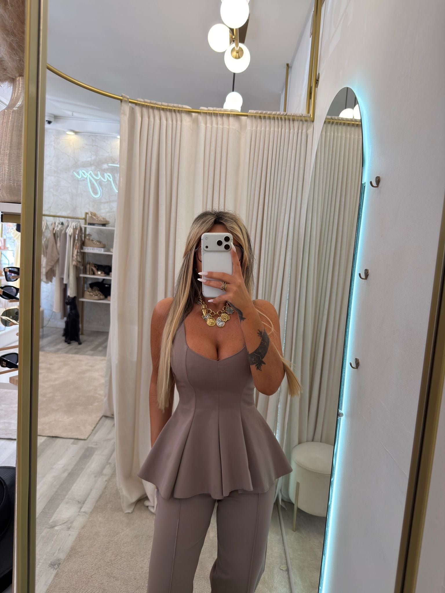 Conjunto Catiah