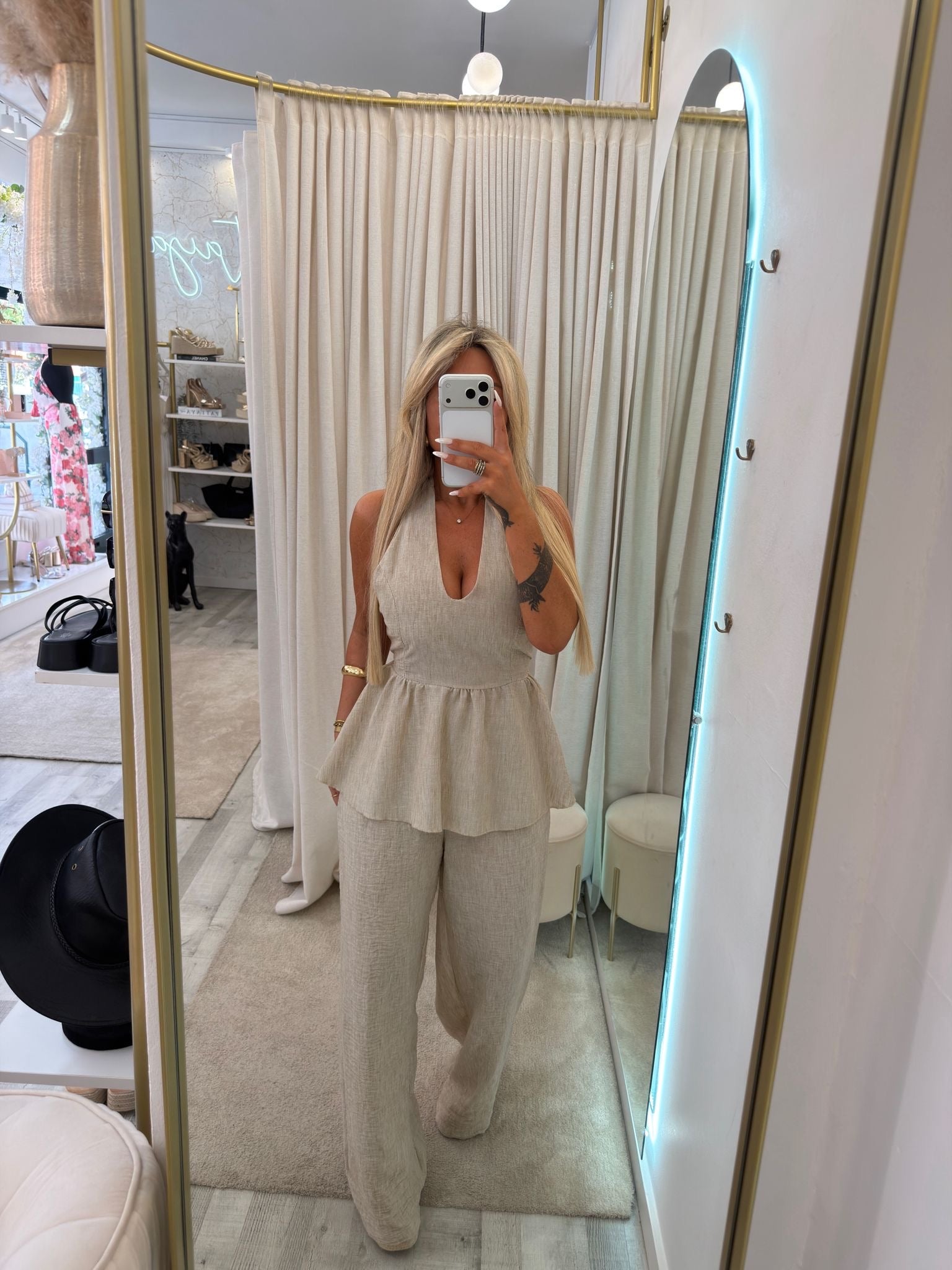 Conjunto Lion
