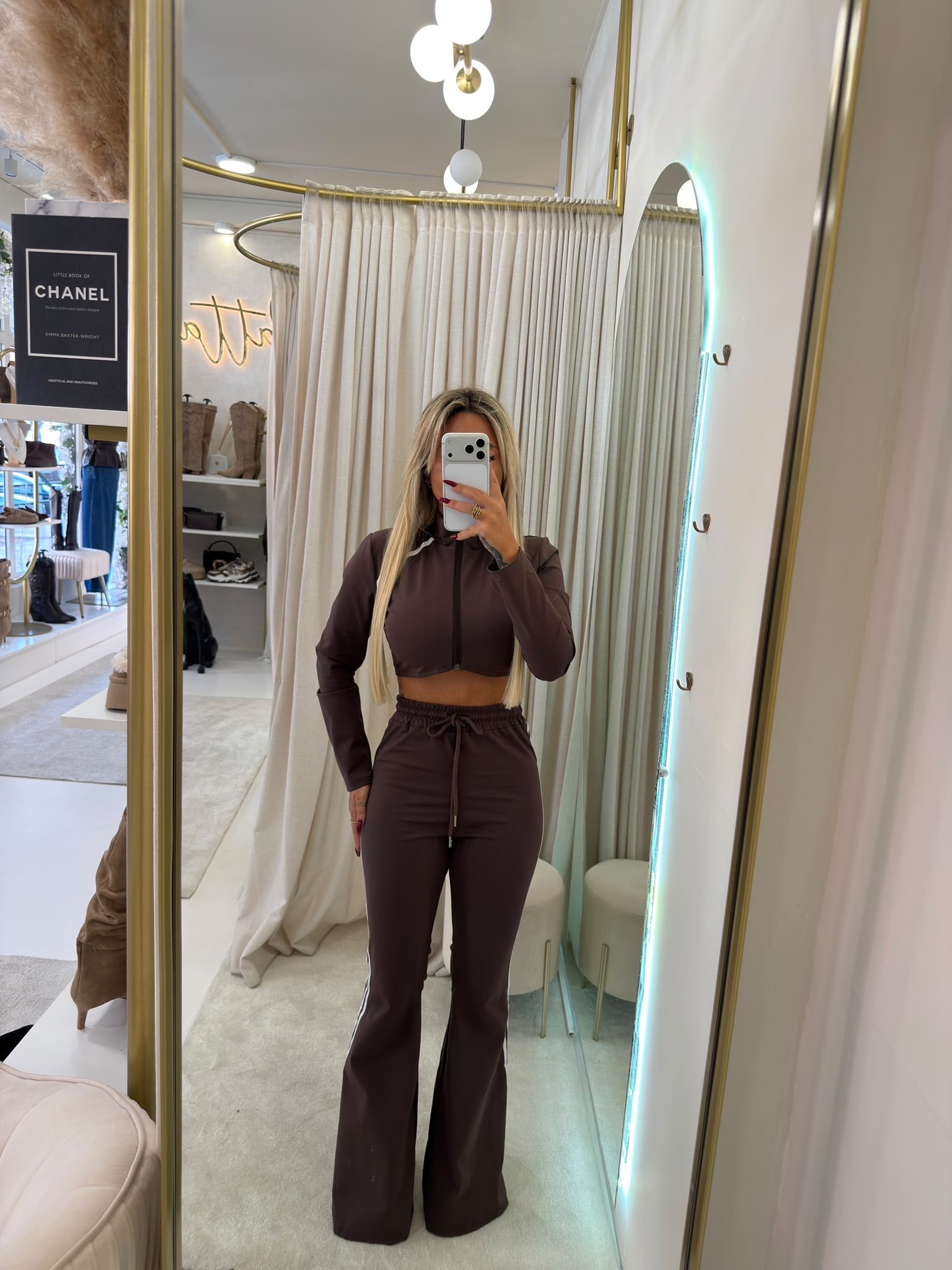 Conjunto Vera