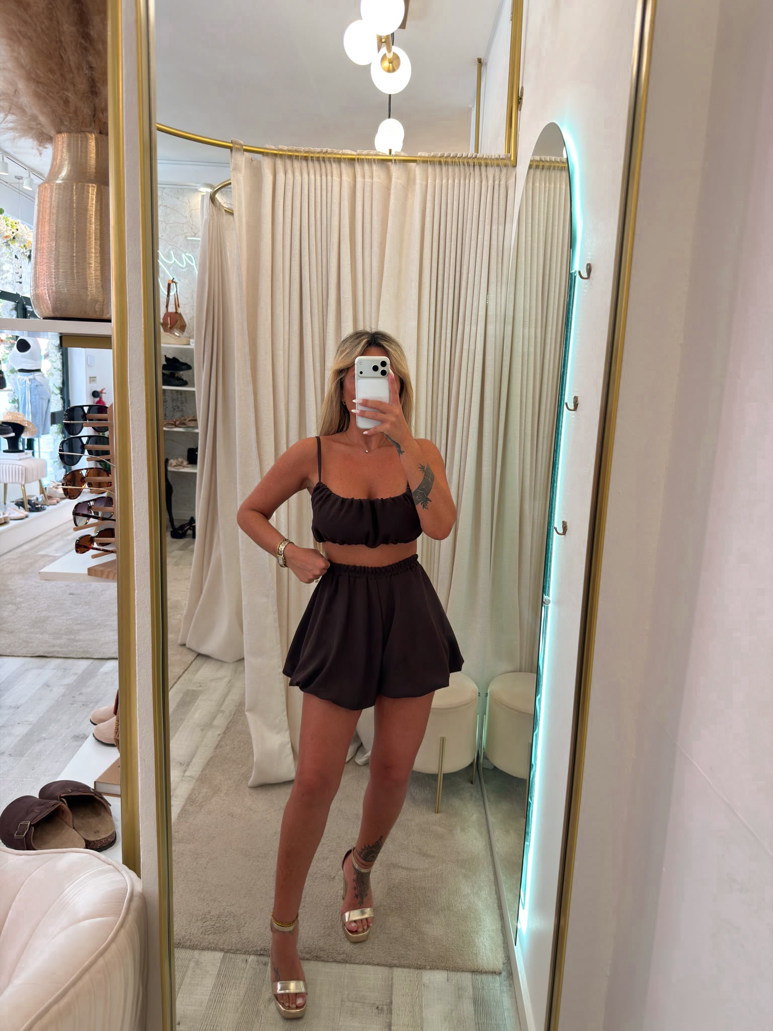 Conjunto Avelo